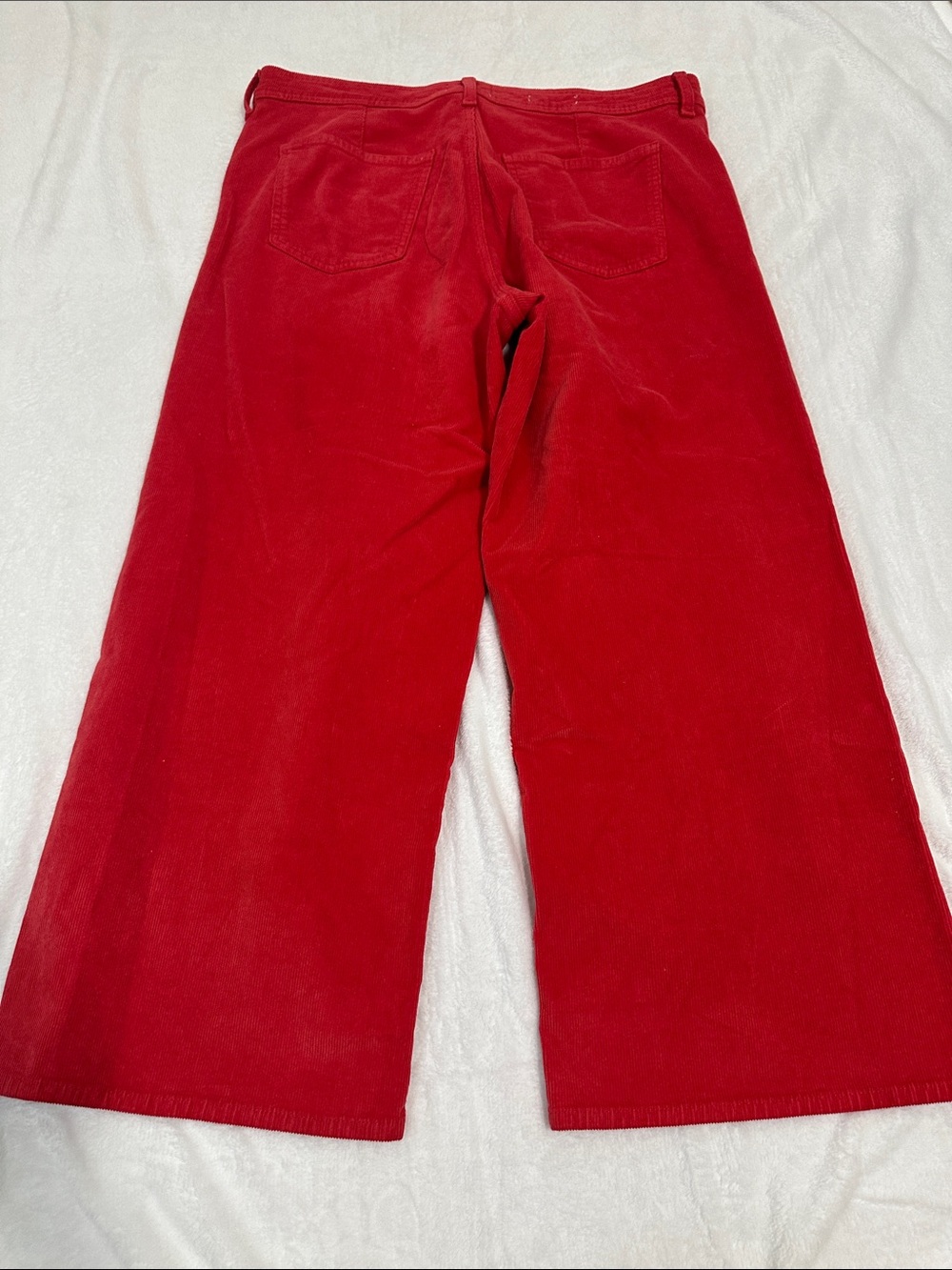 ๐ฆ
Universal Thread Sailor Wide Corduroy Pant - Picture 2 of 5